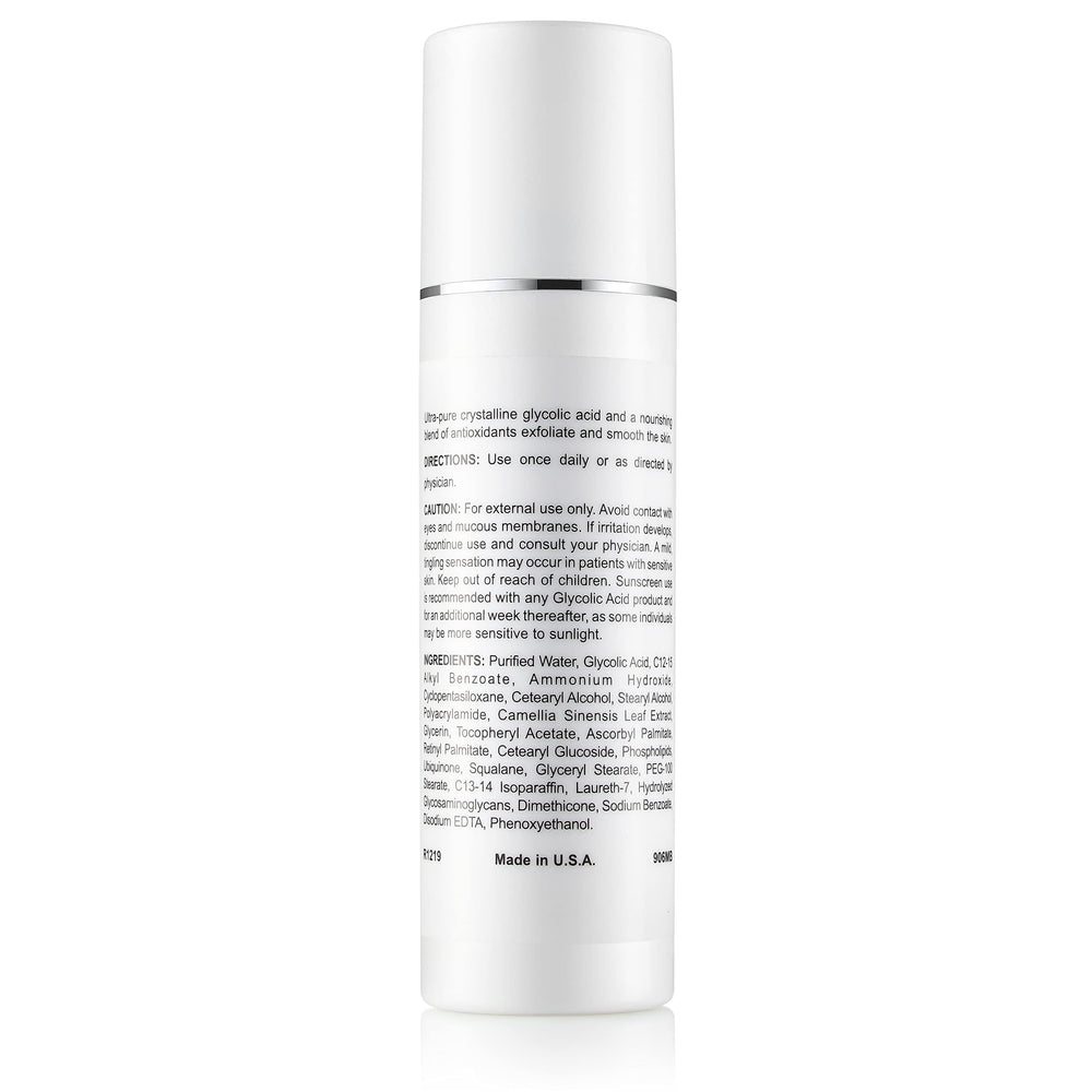 Tutta La Pelle Glycolic Cream day and night application demo suggests matte finish