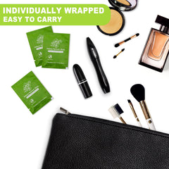 twoworld Gentle Cleansing Wipes aloe and vegetable oil essence for gentle cleansing.