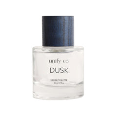 Unify Dusk bottle pour shows smooth, lasting notes at pulse points.
