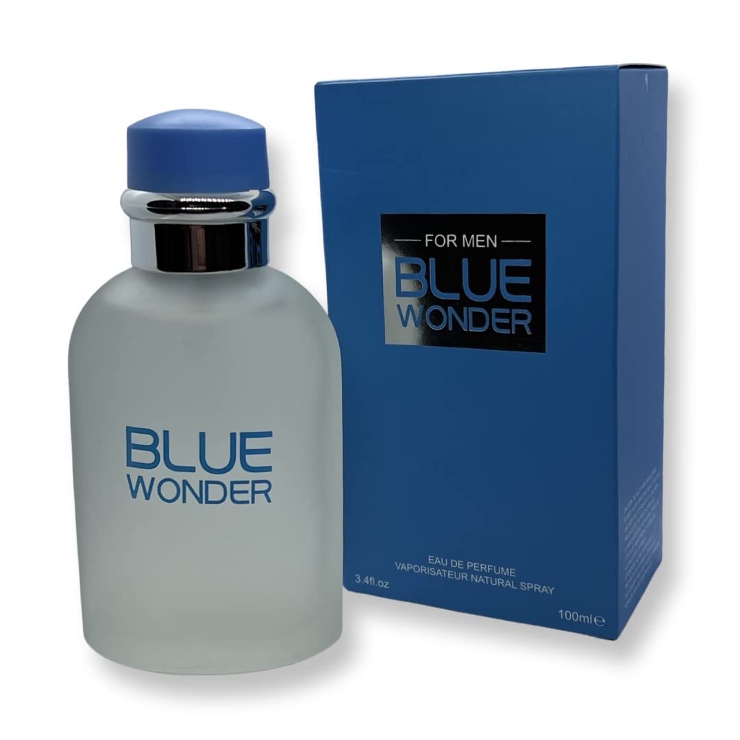 United Scents Blue Wonder daily wear scene conveys confident everyday style.