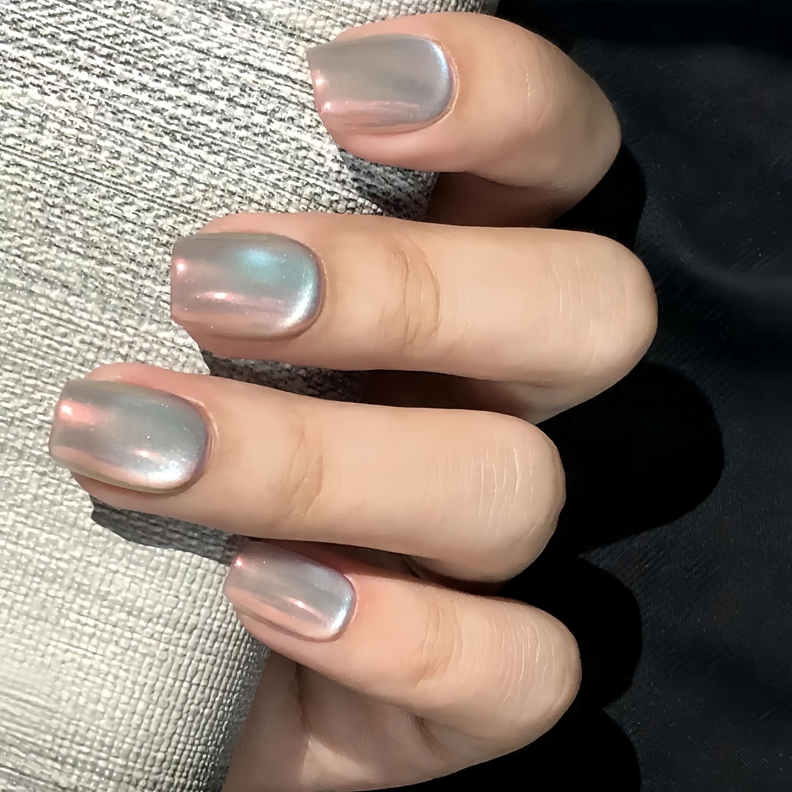 UNIYVOH aurora sunset river design on nails, radiant gradient.