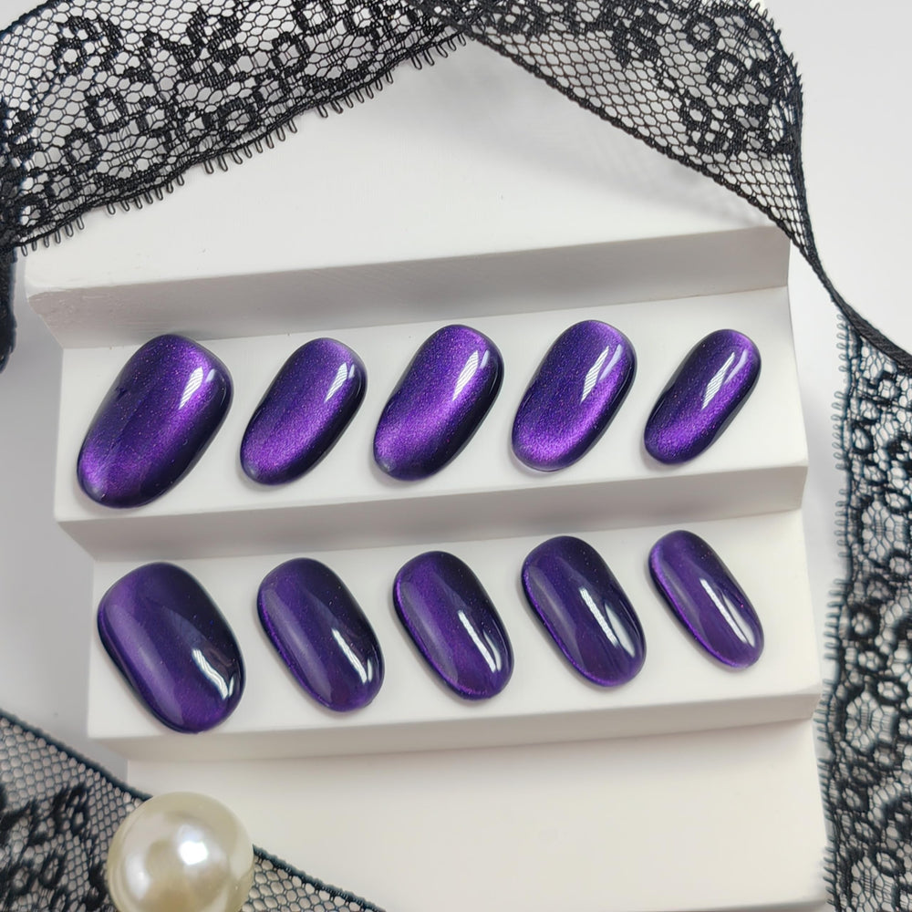 UNIYVOH aurora glitter nails create dazzling reflections for events