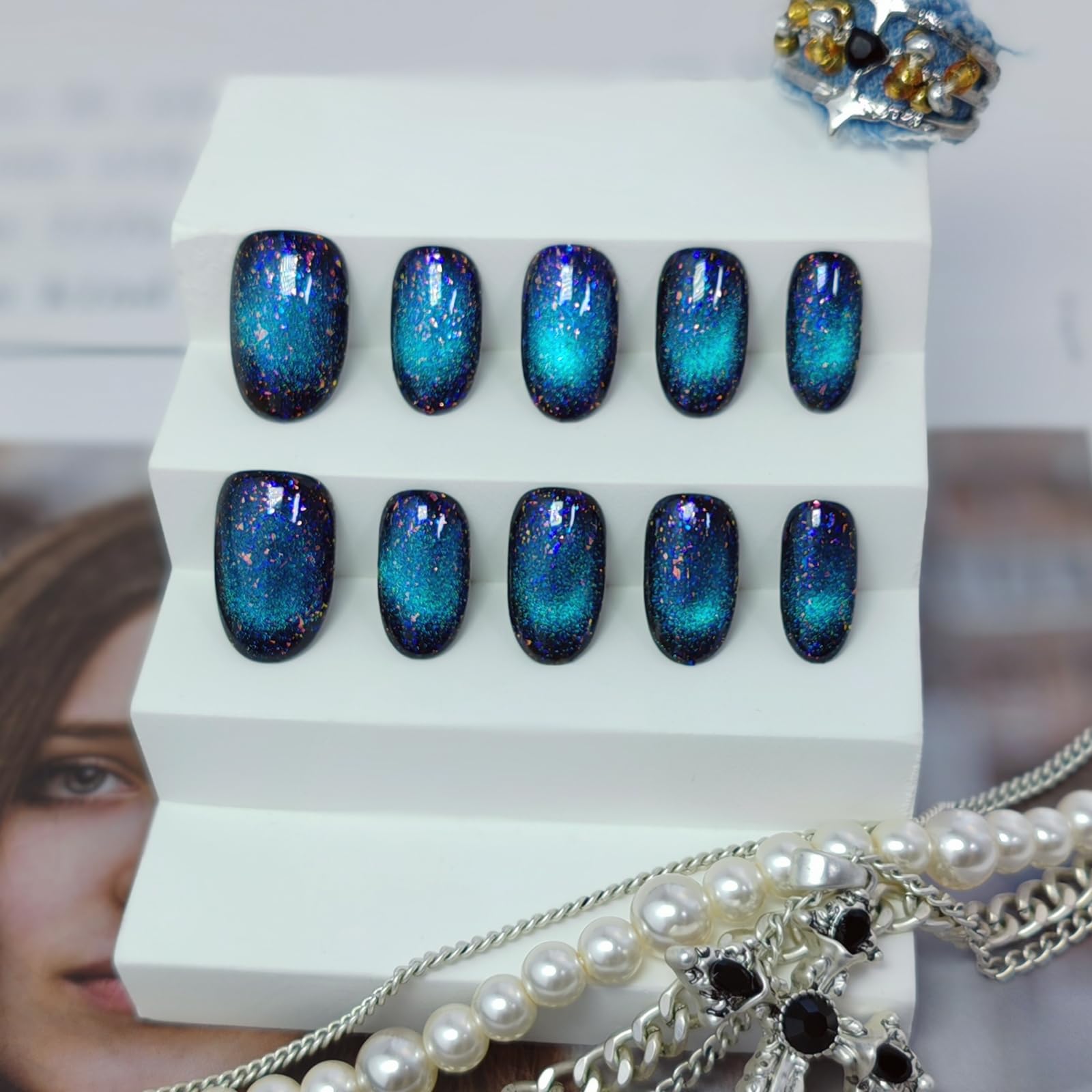 UNIYVOH Floral tulip design nails add delicate charm to outfits
