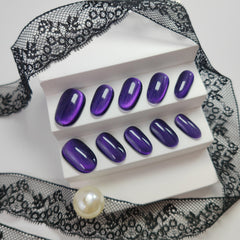 UNIYVOH magnetic shimmer designs add portable glam to your look