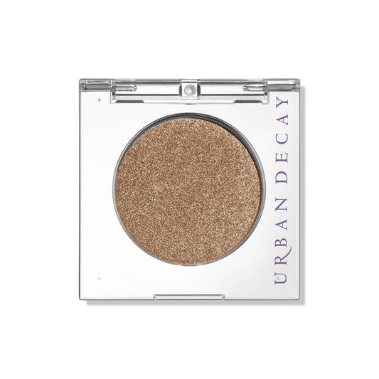 Urban Decay 24/7 Eyeshadow Half Baked golden shimmer for lasting glow