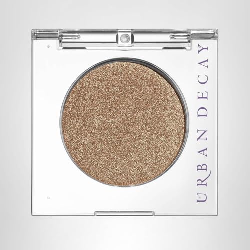 Urban Decay 24/7 Velvet Cream blends easily for day-to-night looks