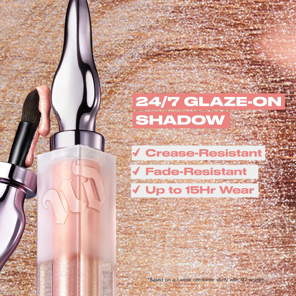 URBAN DECAY 24/7 Glaze-On swatch on lid reveals glossy finish