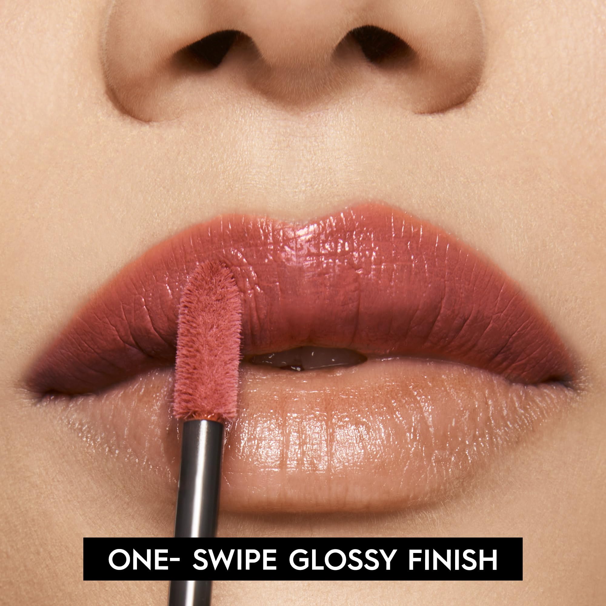 URBAN DECAY Vice Lip Bond shake-activation before applying the gloss.
