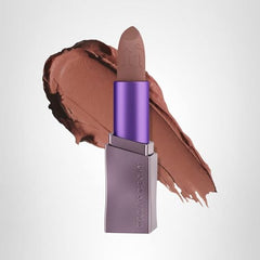Urban Decay Vice Hydrating Lipstick Horchata on lips shows comfortable hydration