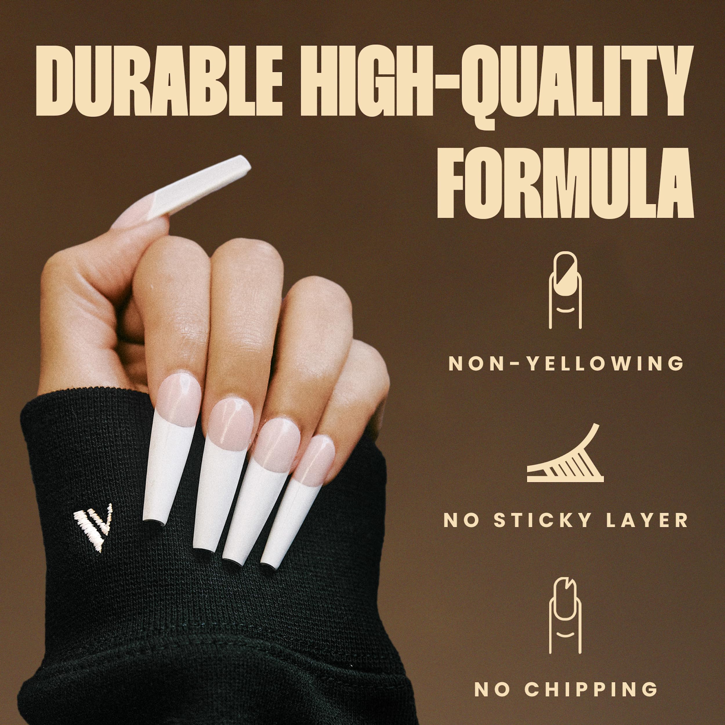 Natural nails with V Beauty Pure top coat display a vibrant, glassy gloss.