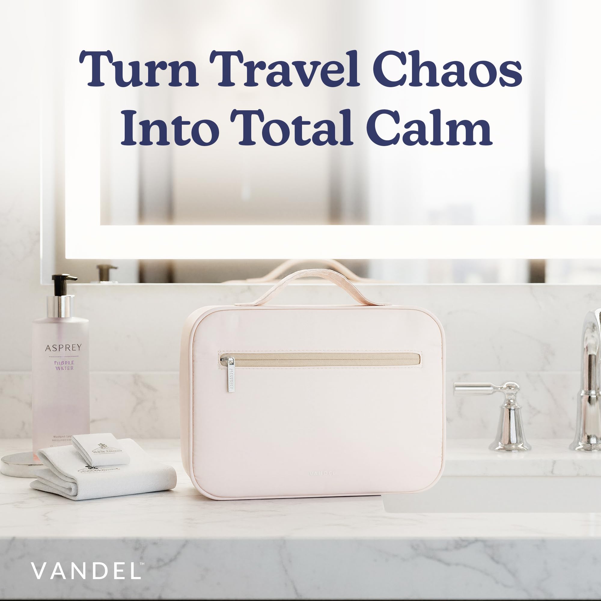 VANDEL easy-clean fabric helps maintain a fresh-looking bag.