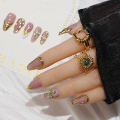Vanesseva ocean jelly French-tip nails showcase ocean-inspired jelly texture with a French tip.