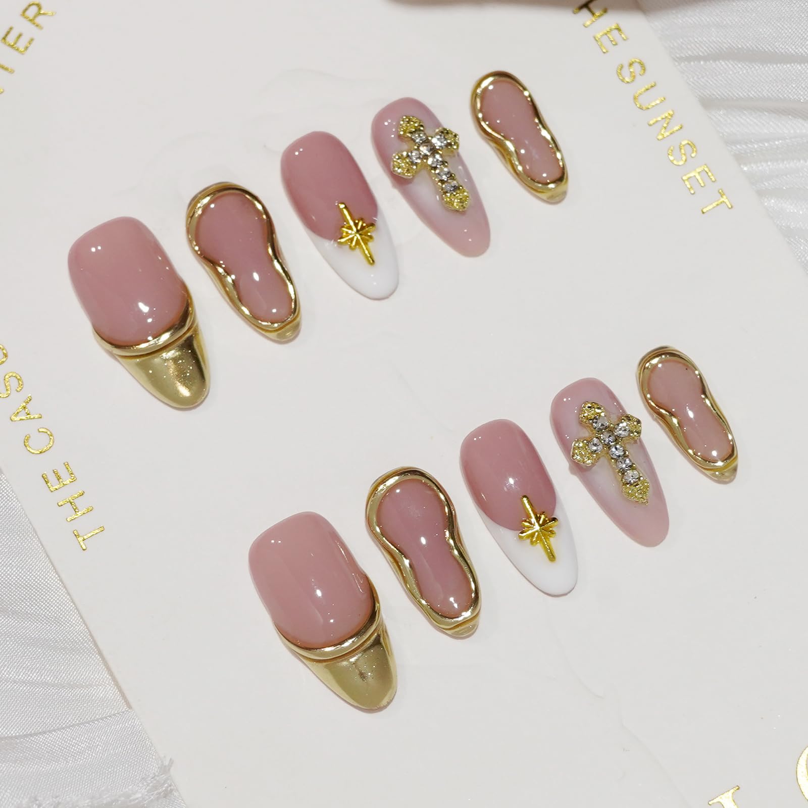 Vanesseva tropical floral bling nails evoke boho vibes with bright colors and 3D details.