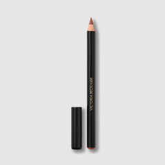 Victoria Beckham Lip Definer No. 02 precision-tip for sharp lip contour.