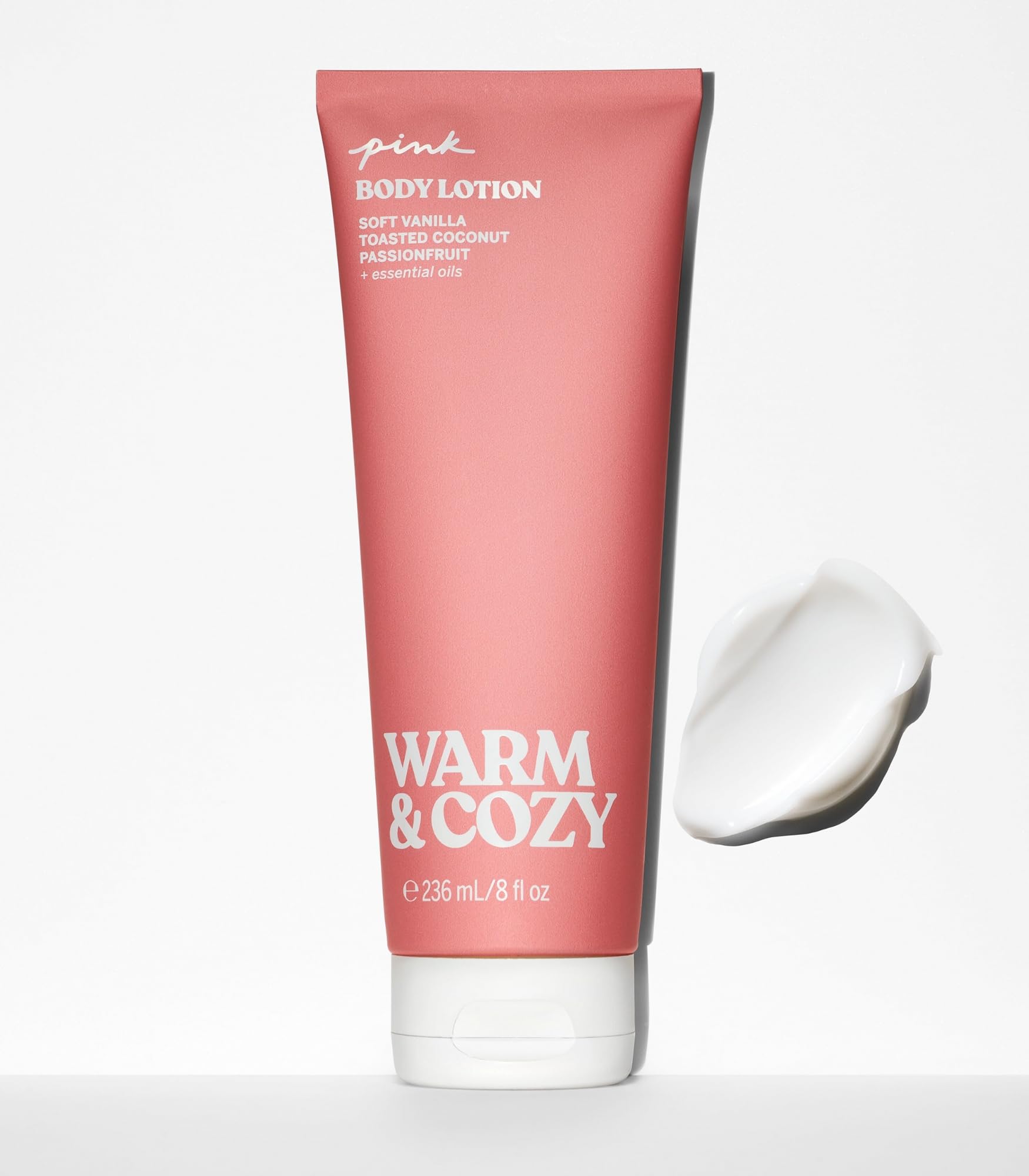 PINK Warm & Cozy vanilla note close-up for comforting hydration.
