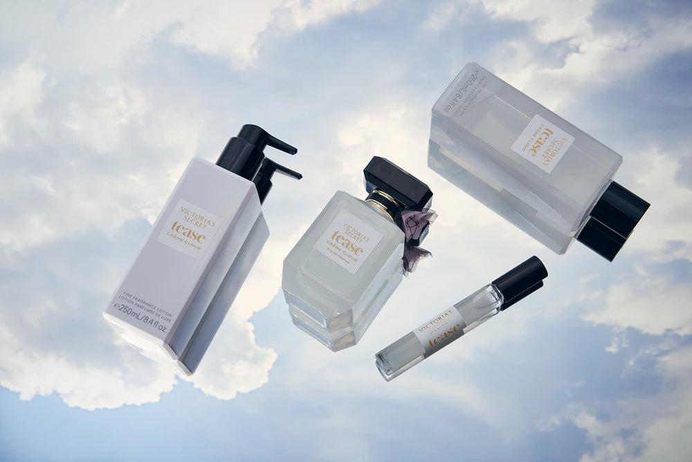Victoria's Secret Tease Creme Cloud mist application for a quick refresh between tasks