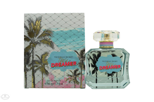 Victoria's Secret Tease Dreamer spray pour, suggesting easy application and fresh aroma.