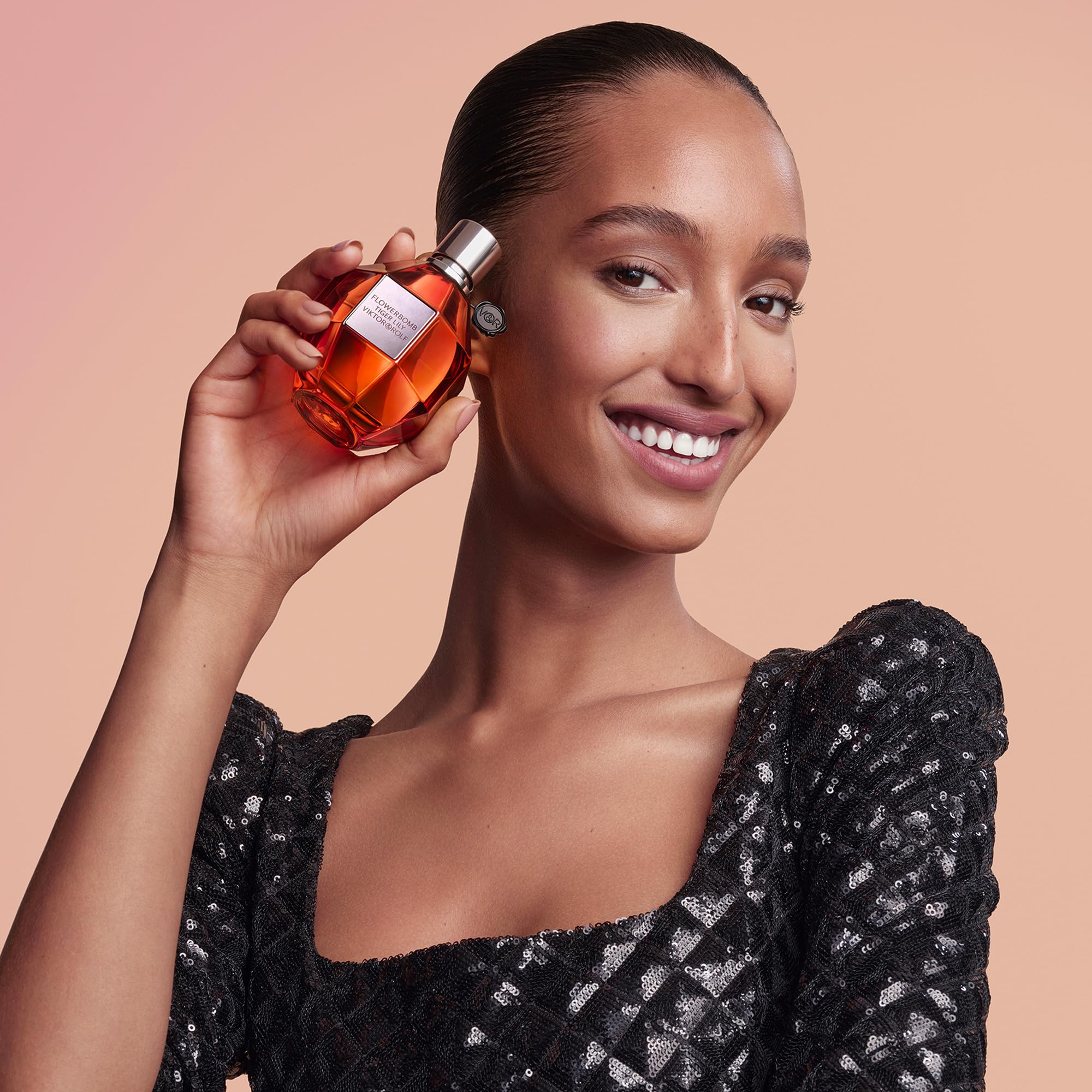 Viktor&Rolf Tiger Lily packaging elegantly boxed for gifting