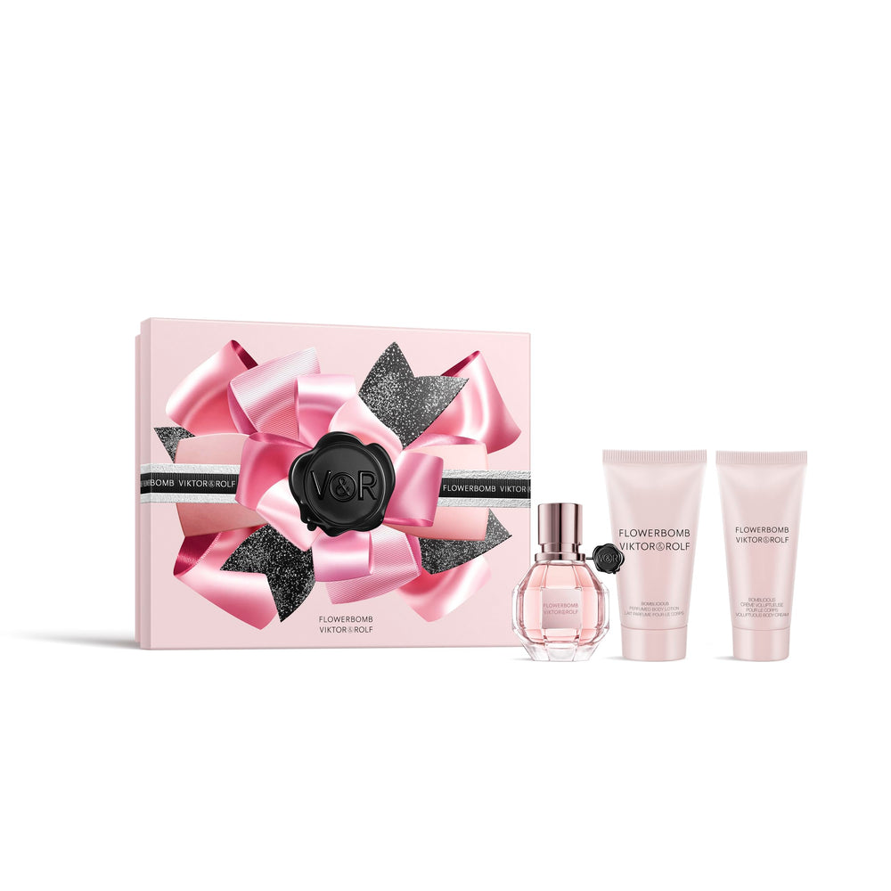 Viktor&Rolf Flowerbomb bottle close-up showing iconic design and lasting fragrance impression