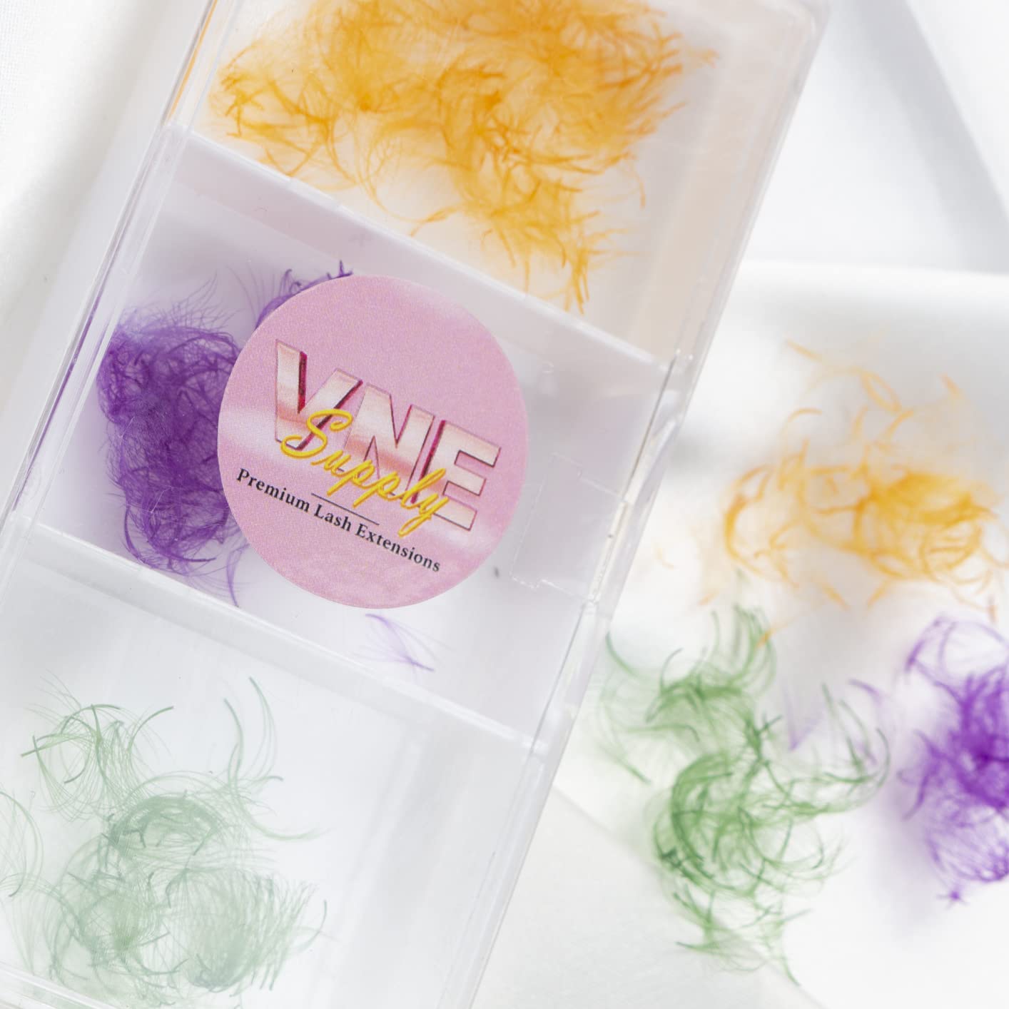VNESUPPLY VNE500 model wearing colored lash extensions for everyday wear.