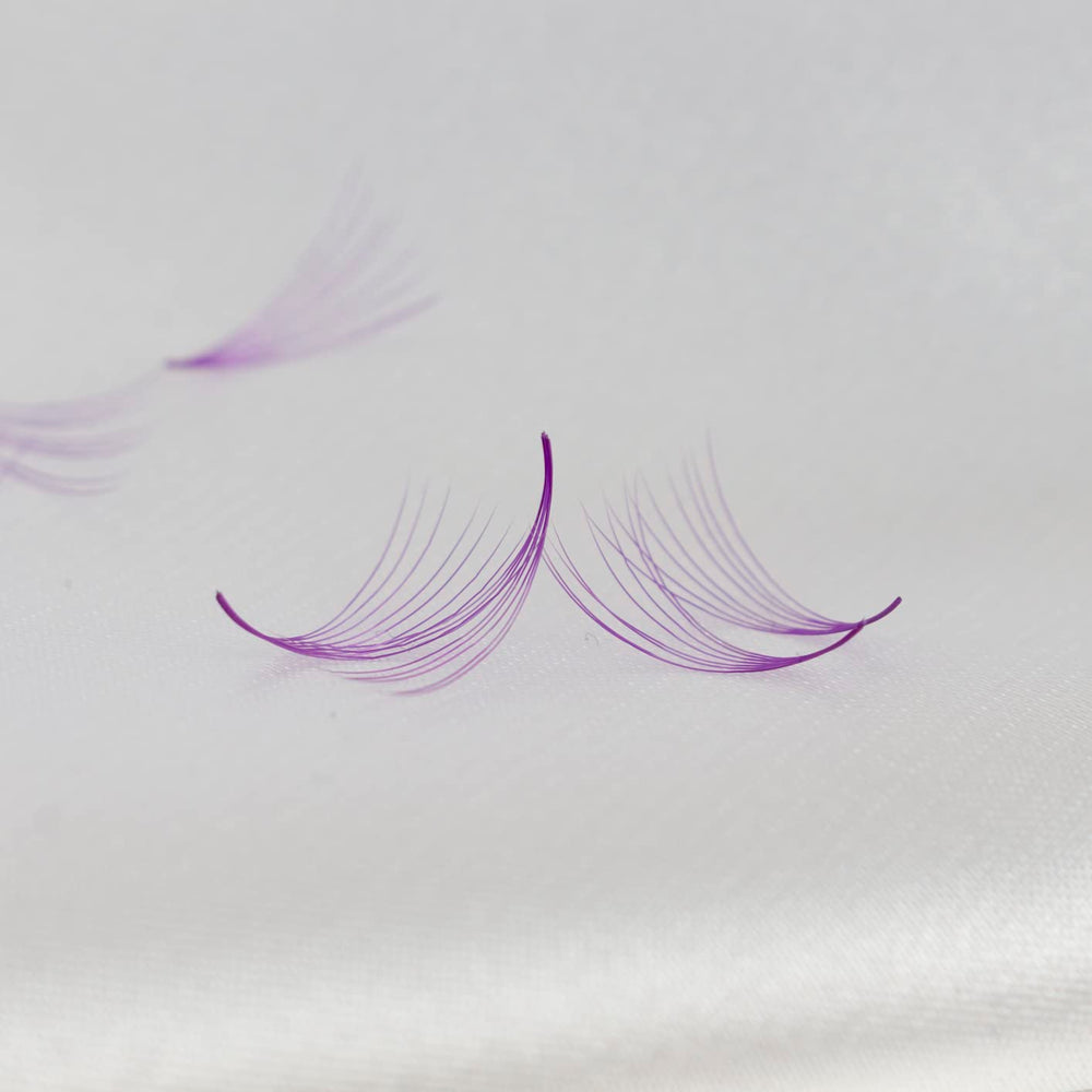 VNESUPPLY VNE500 premade fans packaging shot emphasizes salon-ready efficiency.