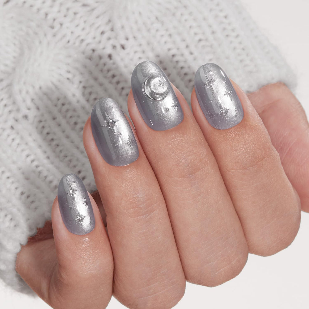 VSALON kit with glue for strong hold and salon-like results