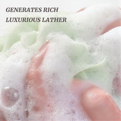VVmotes open-weave loofah sponge provides gentle exfoliation and soap-enhanced cleansing.