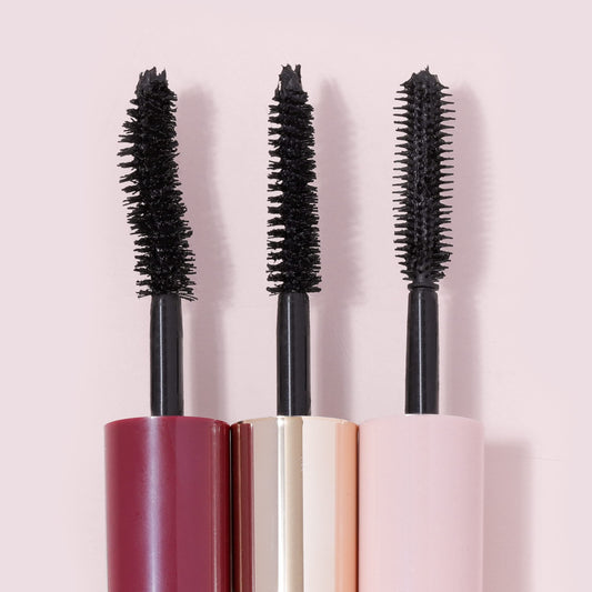 Wander Beauty Mile High Club wand closeup highlighting length