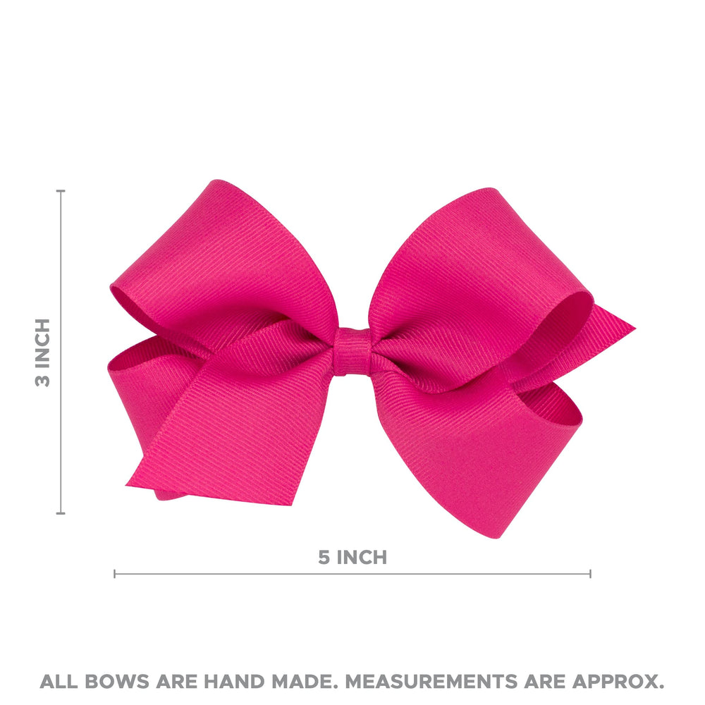 Wee Ones Divine Creations kid-friendly bow ideal for sports events and photos.