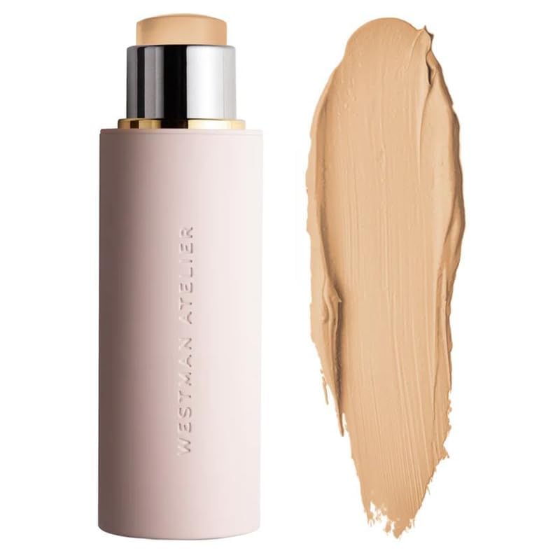 Close-up reveals creamy swirls of Atelier IV formula for easy blending.