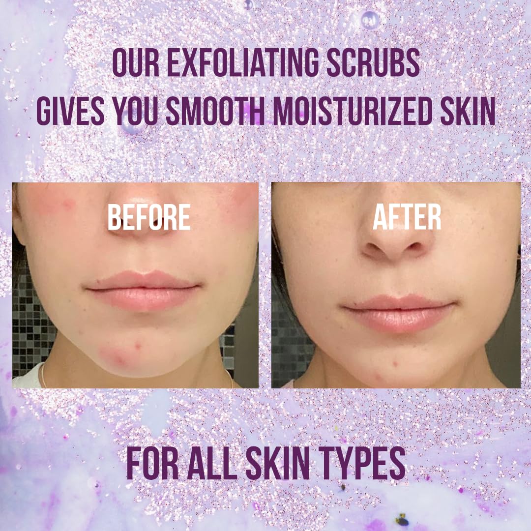 White Naturals Blueberry Scrub texture with blueberry seed oil for smooth skin.