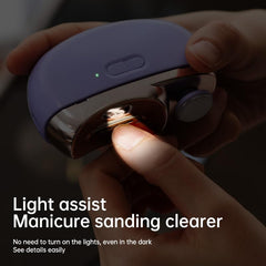 Witpiny Easyclip USB-C recharge for on-the-go grooming.