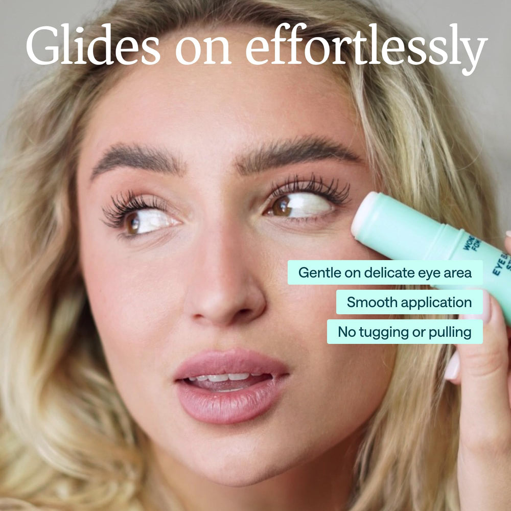 WONDER FAMILY under-eye-area application demonstrates soothing, lightweight moisture.