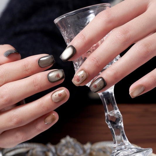 Wooyas cat eye nails square Desert Rose for quick salon-style gel finish.