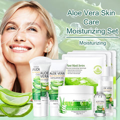 XMXueMei exfoliating gel smooths skin texture for refreshed, radiant glow.
