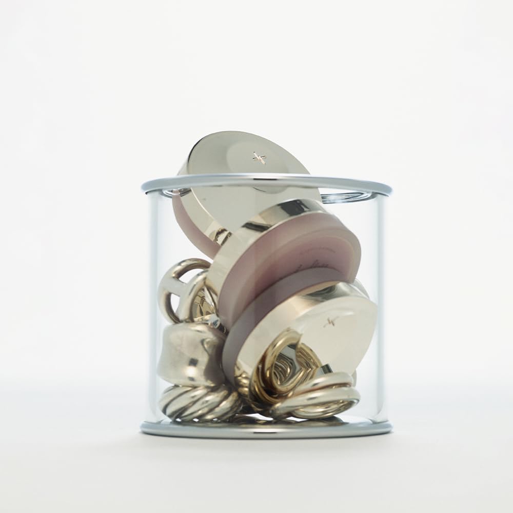 XOUL shell blush daily-use lip balm fits into everyday makeup routine.