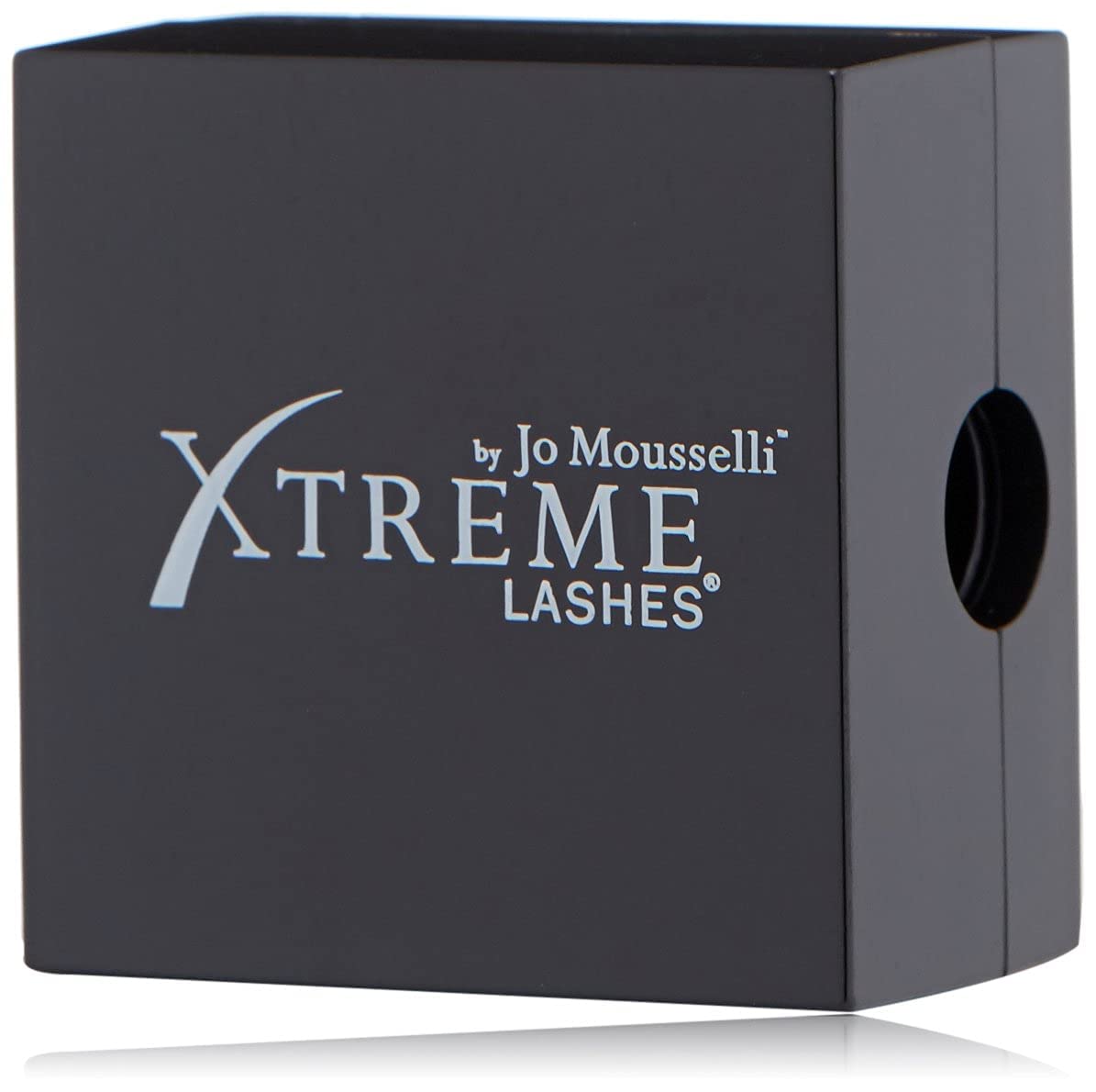 Xtreme Lashes GlideLiner waterproof formula resisting sweat and humidity