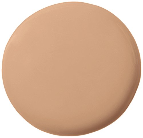 Xtreme Lashes concealer dermatologist tested on a model