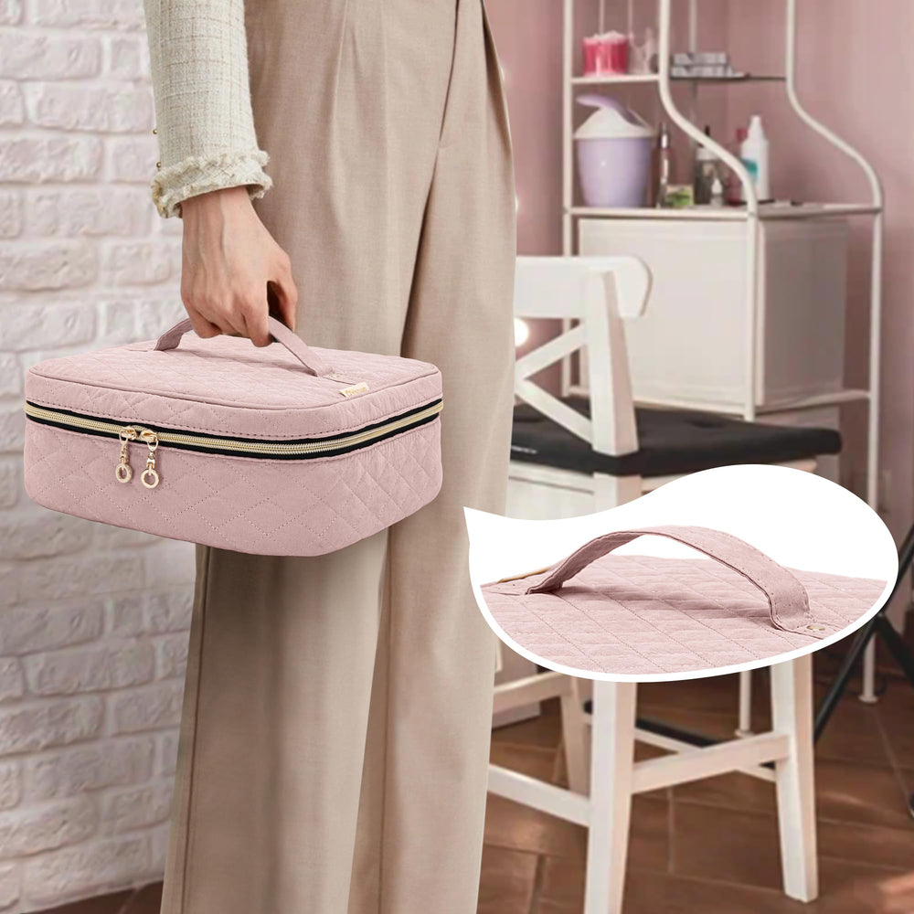 Golden zipper detail on Yarwo nail polish bag for easy access