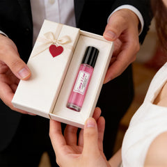 YEQUET travel-size perfume fits a purse for quick refreshes