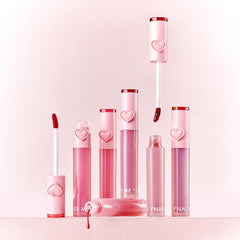Dewy gel texture moisturizes while staying put.