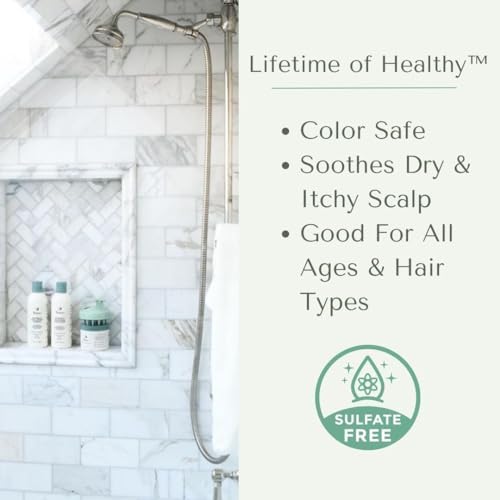 Yobee organic honey turmeric ingredients display natural nourishing components.