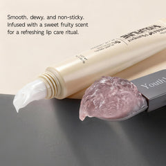 YouthVibe plumping gloss application demonstrates smooth, non-sticky finish