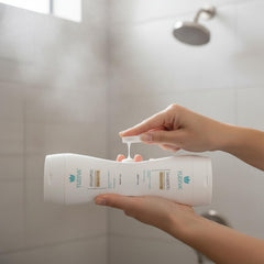 YUDIVA Leak-resistant caps protect contents in transit and during showers.