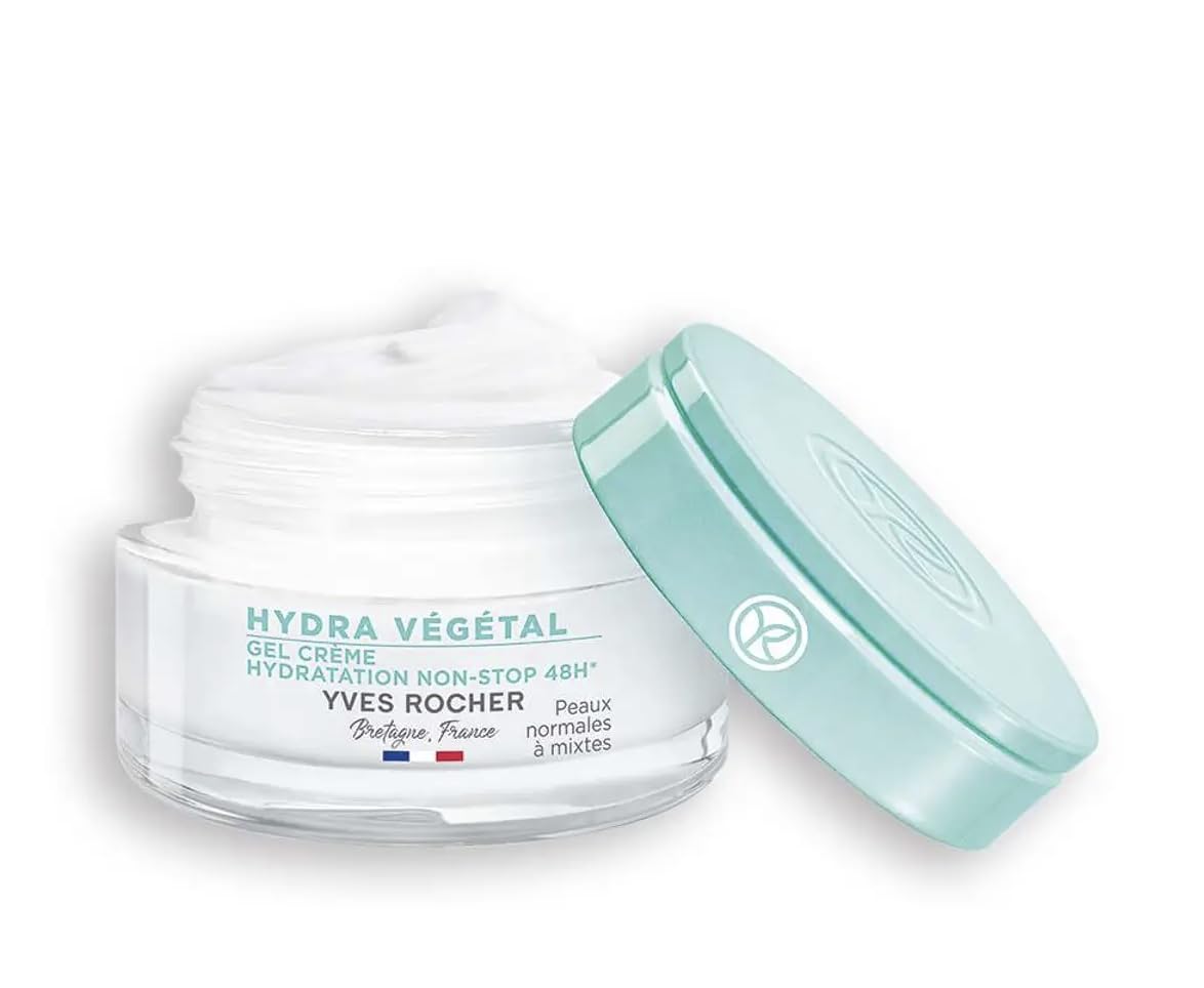 Yves Rocher Hydra Vegetal texture close-up showing quick-absorbing gel