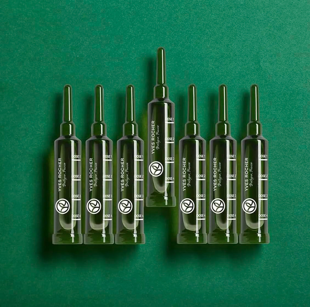 Yves Rocher intensive 16-day treatment packaging showcases multi-bottle regimen.