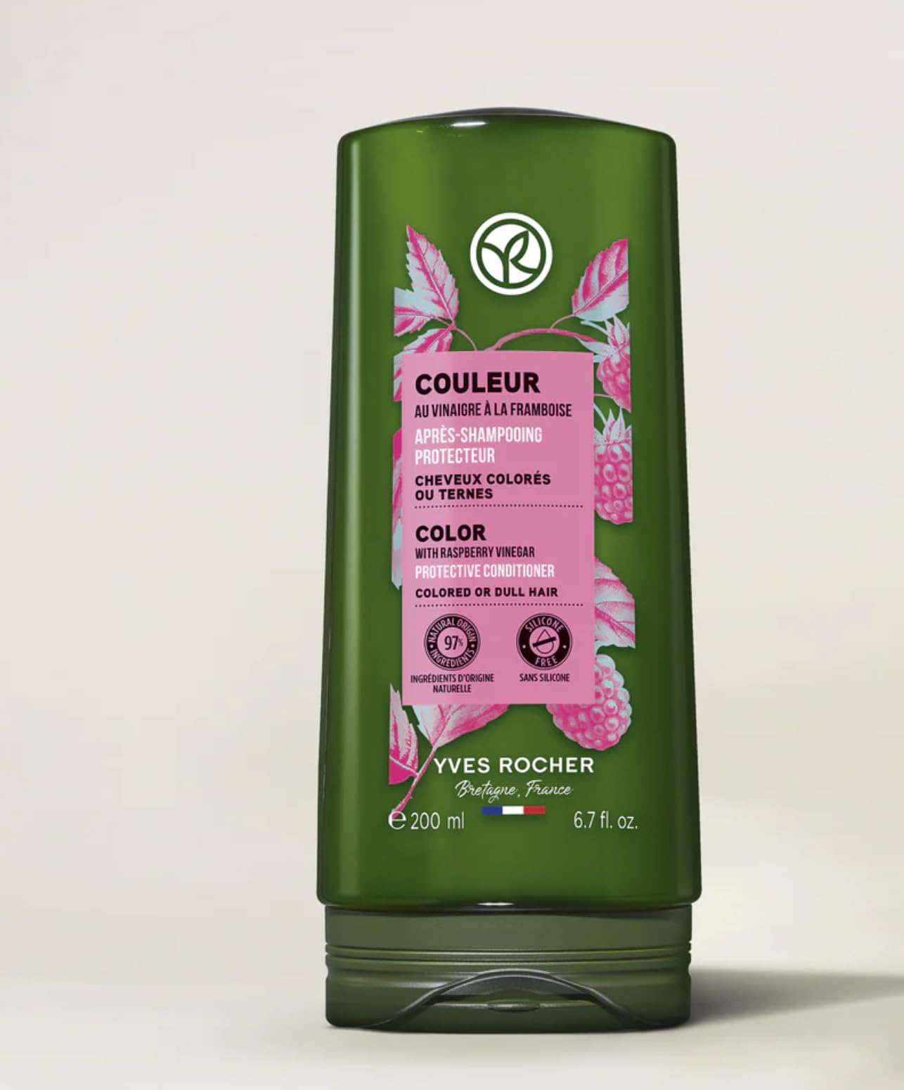 Yves Rocher milk-gel texture for luxurious application