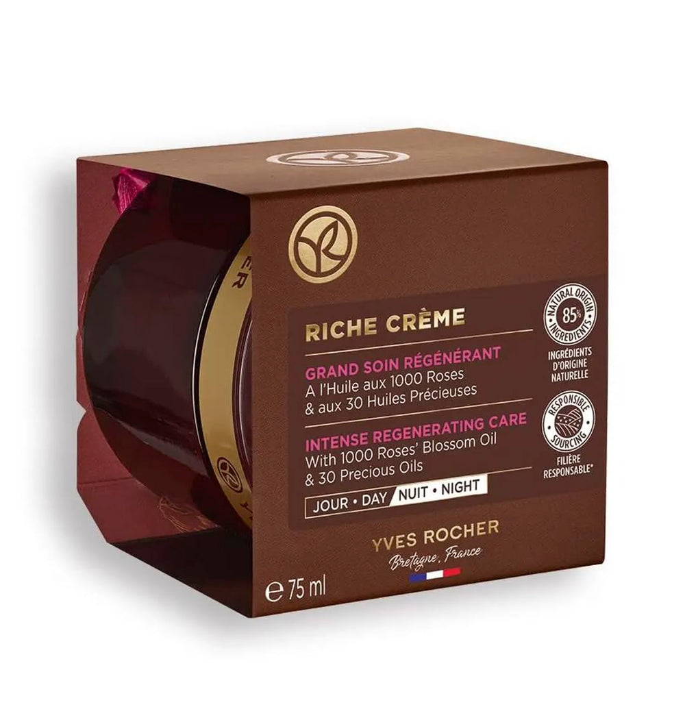 Applying Yves Rocher Riche Creme on the face for daily care.
