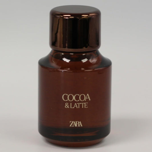 Zara Cocoa and Latte close-up of whipped cream texture highlighting creamy notes.