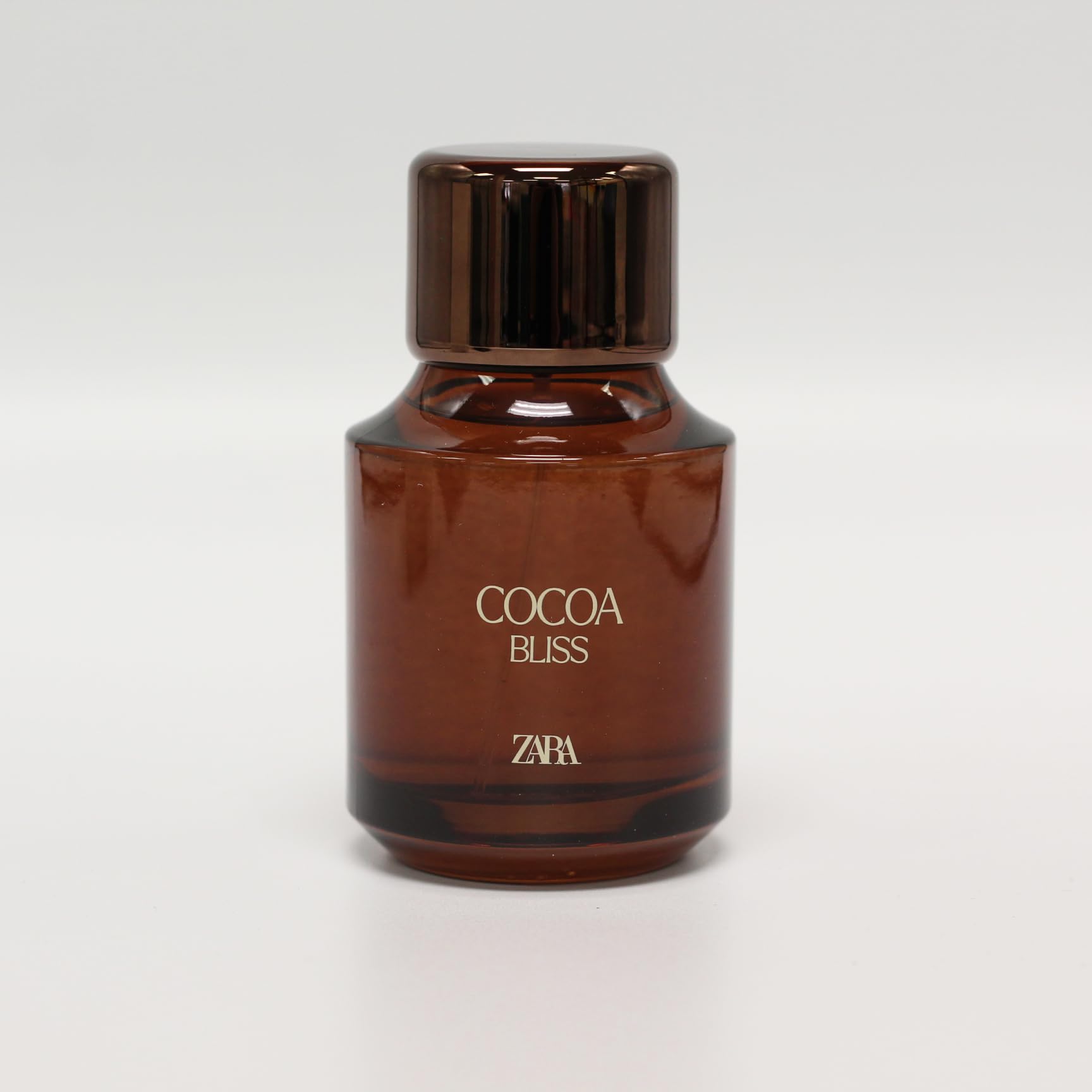 Zara Cocoa Bliss fragrance opening notes of passionfruit and peach lift mood.